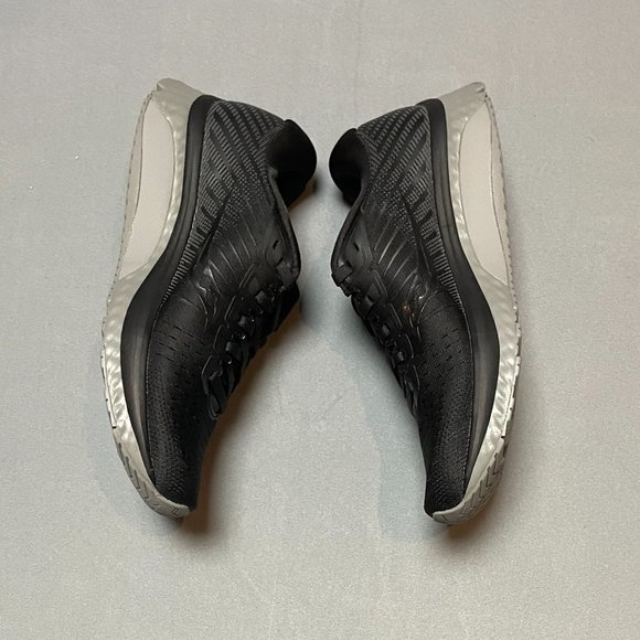 NIB Saucony Women's Guide 13 Running Shoes -- Blackout -- Size 6 - Picture 4 of 8